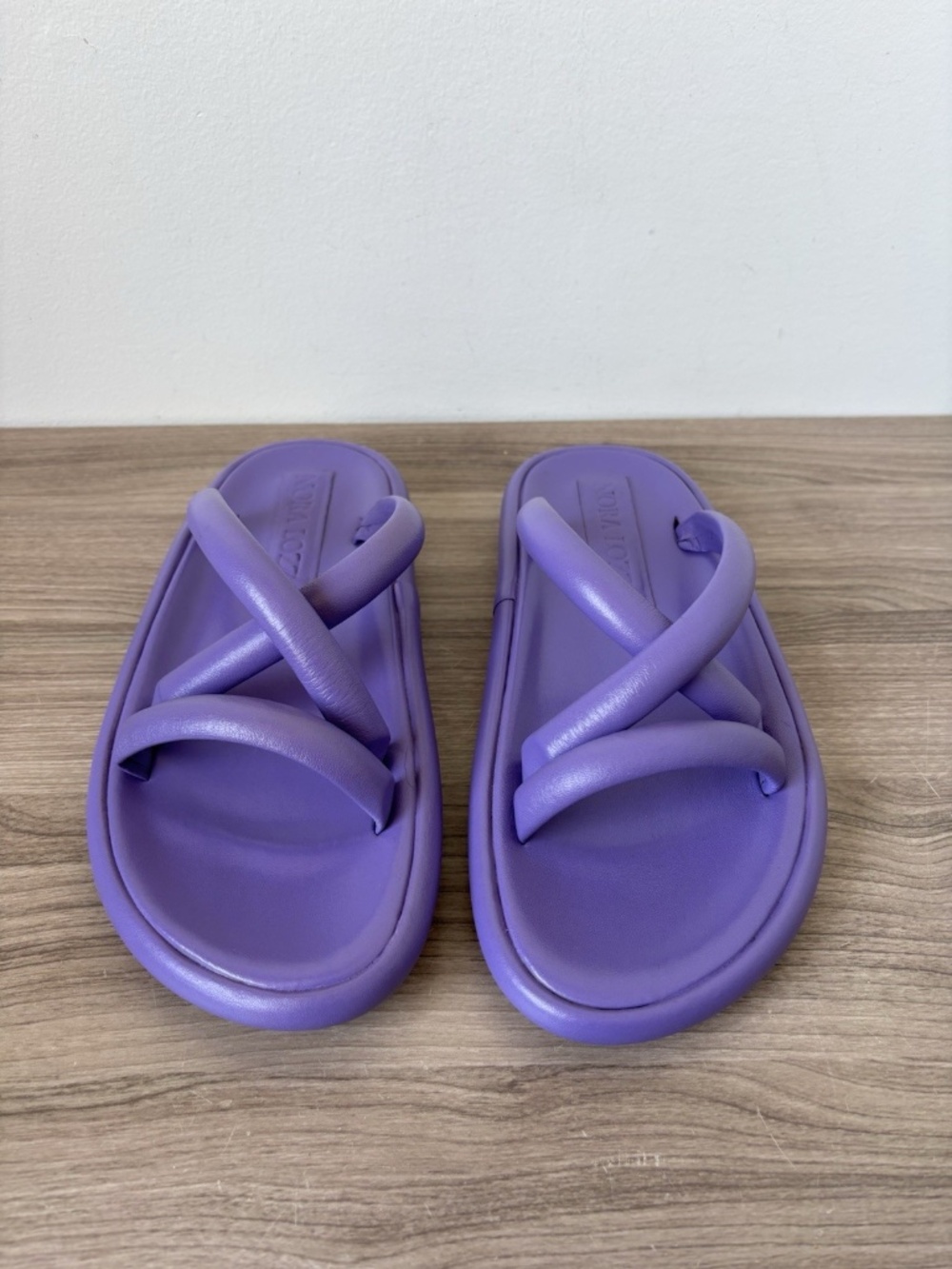 Nora Lozza Sandals Chunky 100% Leather Authentic 6 US❤️